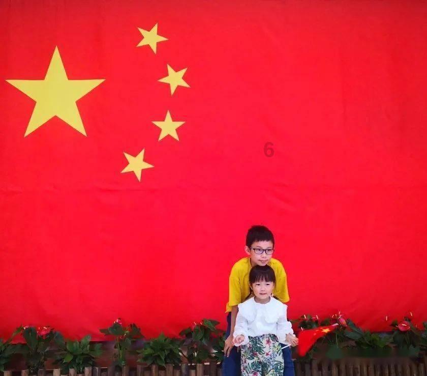 航拍云南镇雄山体滑坡救援现场